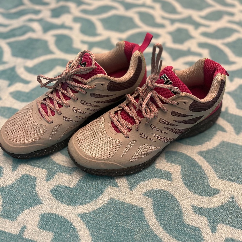 Fila Memory Foam Sneakers